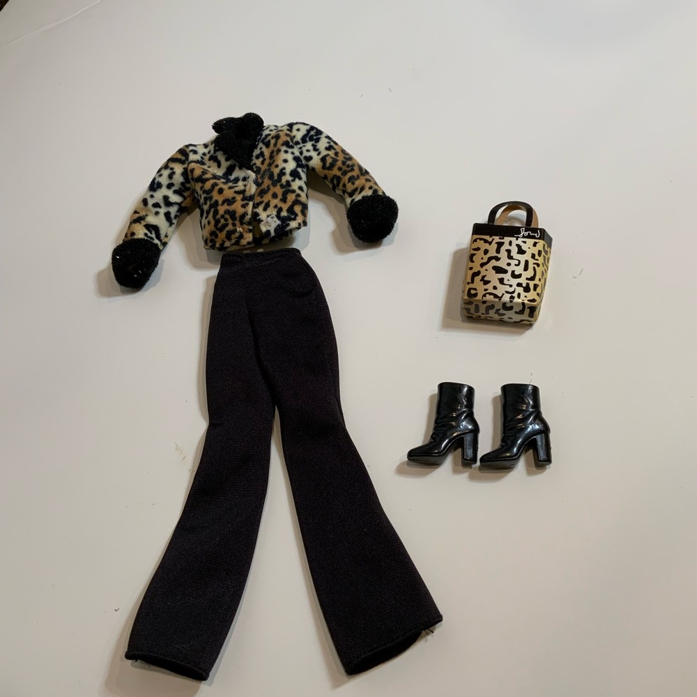 Barbie outfit only Fashion Avenue -